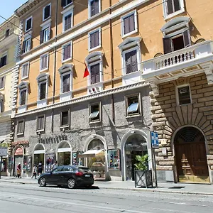 Apartment Ottaviano Exclusive Maison, Rom